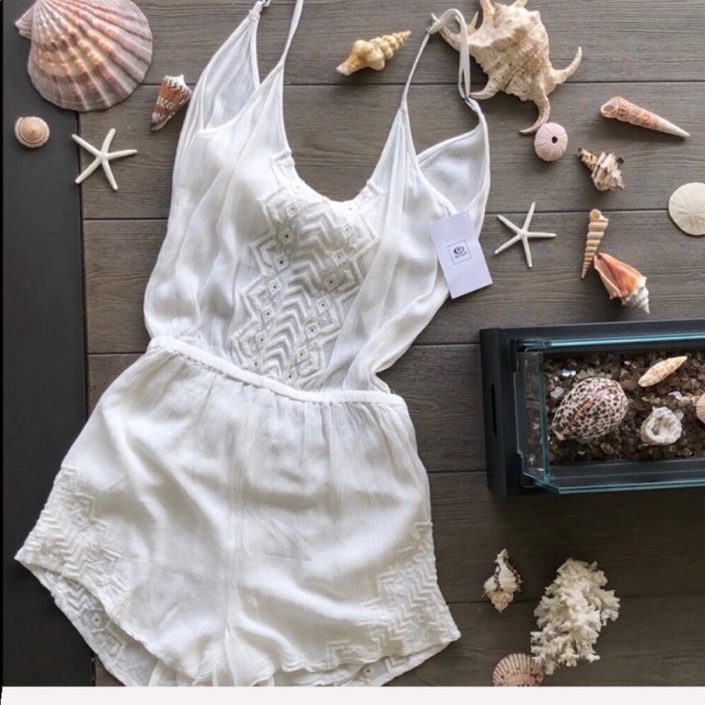 🌴🌼RIP CURL- ROMPER🌼🌴 - Picture 2 of 8